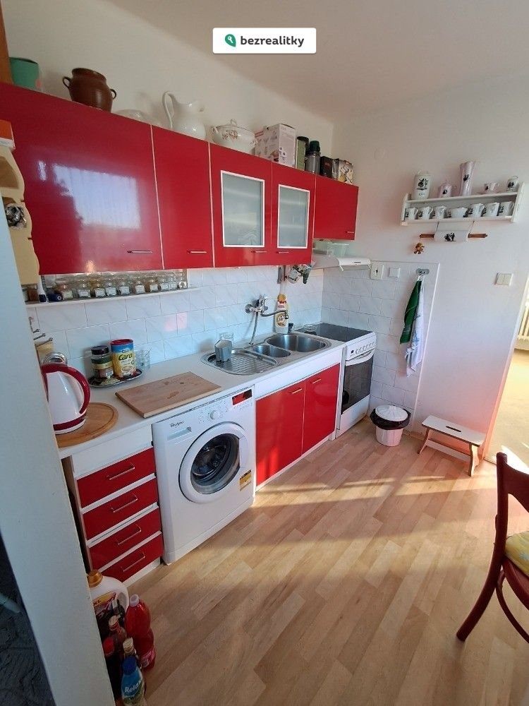 1762887453-jbcrxluxlw-20251018-161804