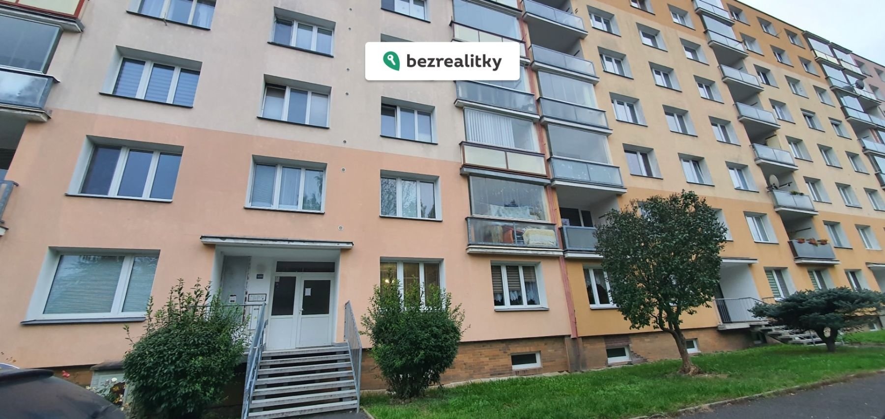 1760215588-peblrvjtue-incollage-20251011-205704514