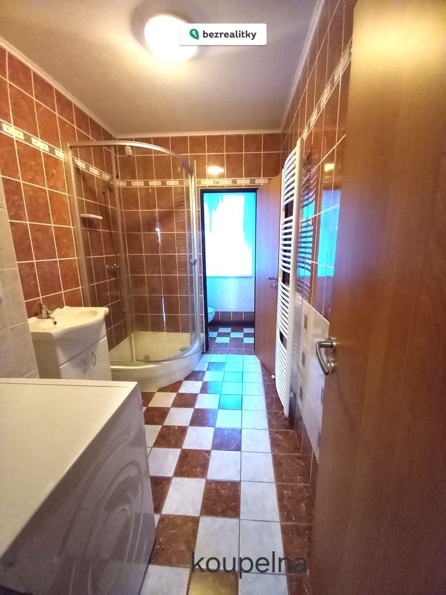 1757319436-vlbloholql-koupelna