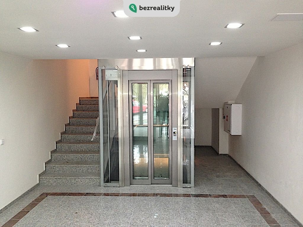 1586179581-vgimdteviv