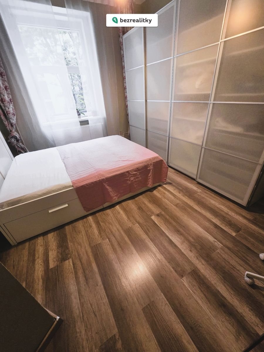 1771422462-pajrsvxtwr-bedroom-1