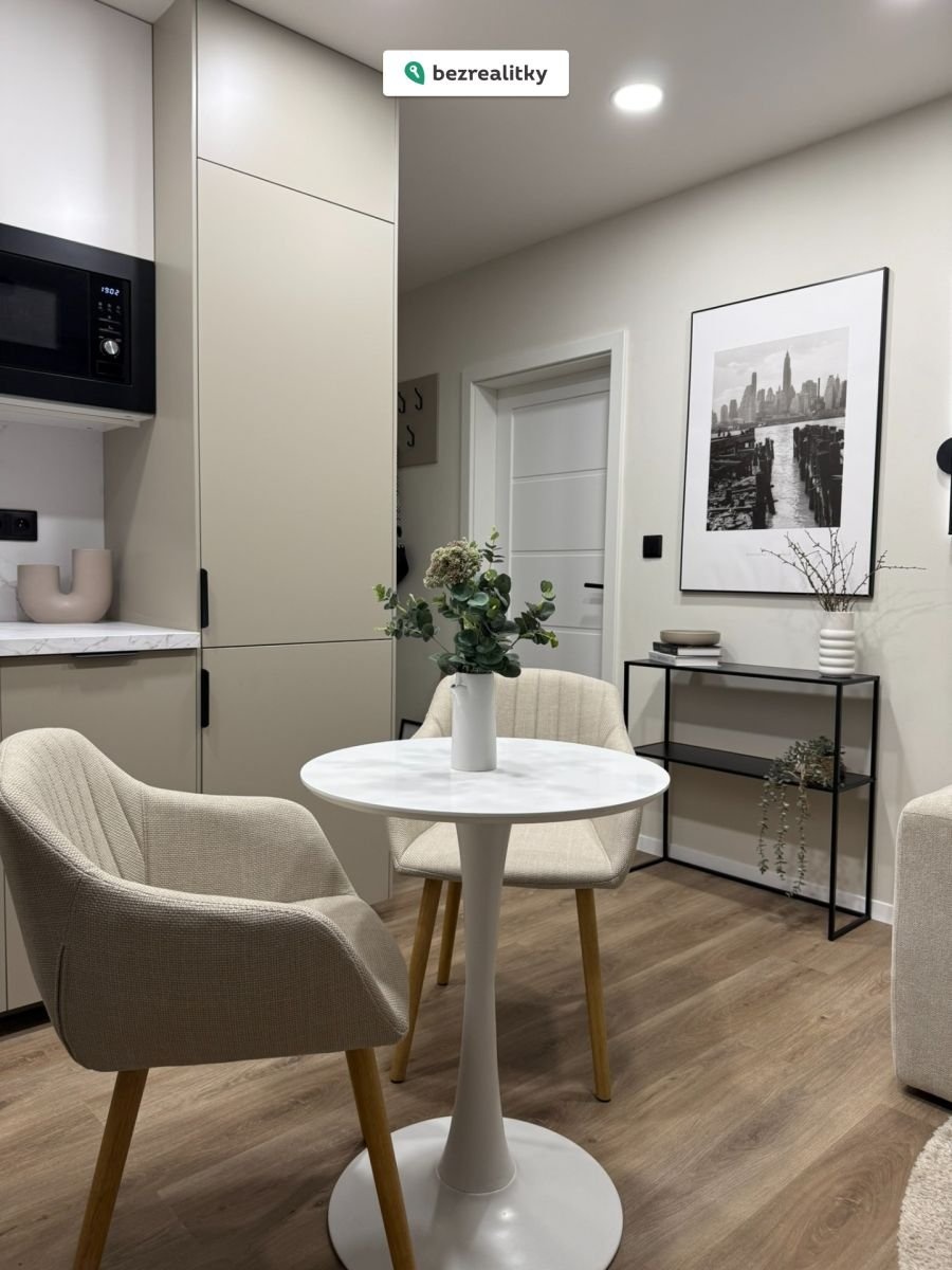 1774890404-lraorcqnkn-009