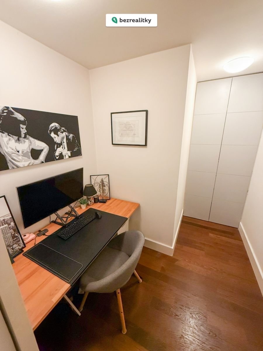 1764542629-idfyrfaklz-8