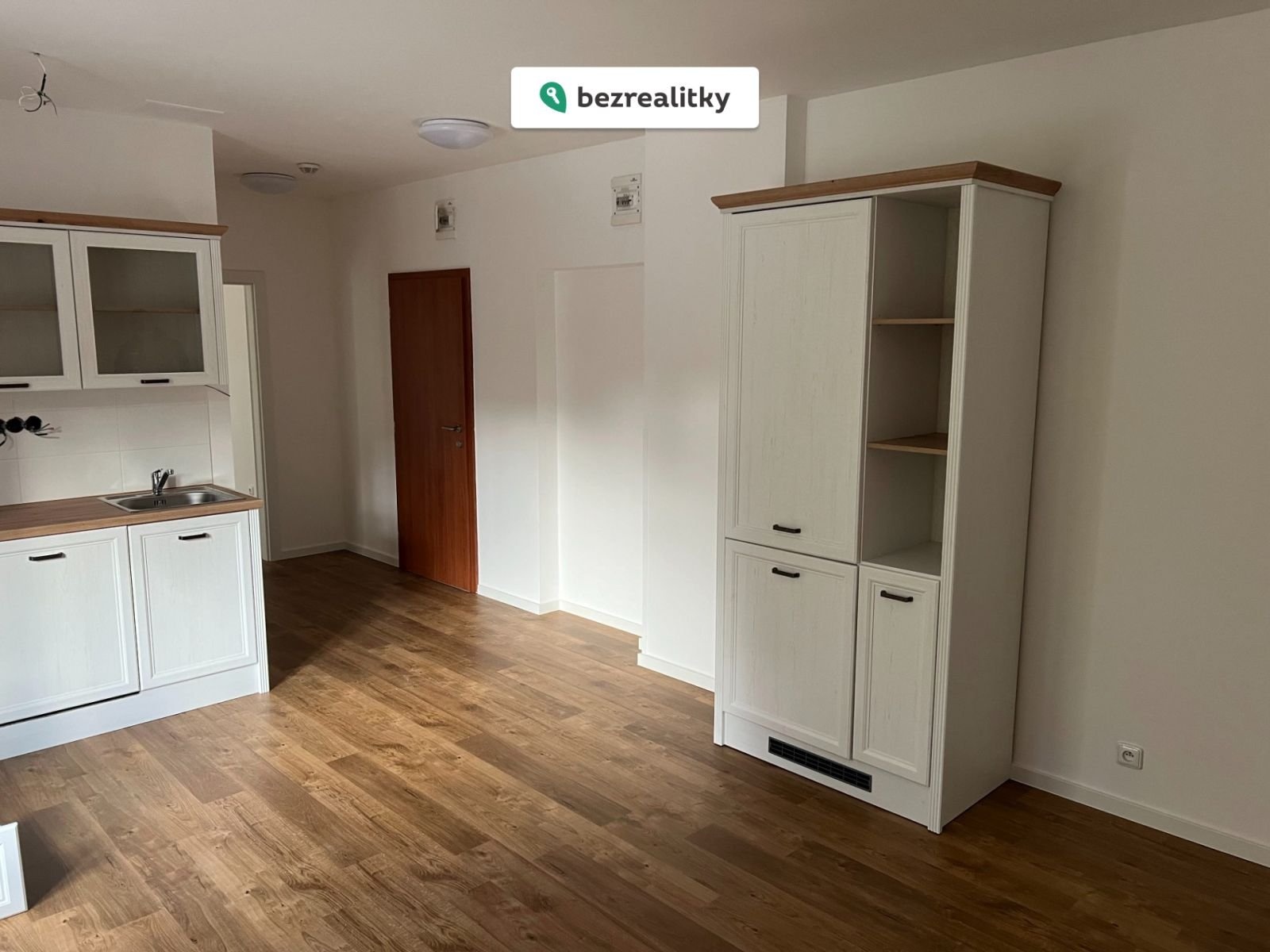 1762087096-kwjzdrfutu-obyv-c3-a1k-iii