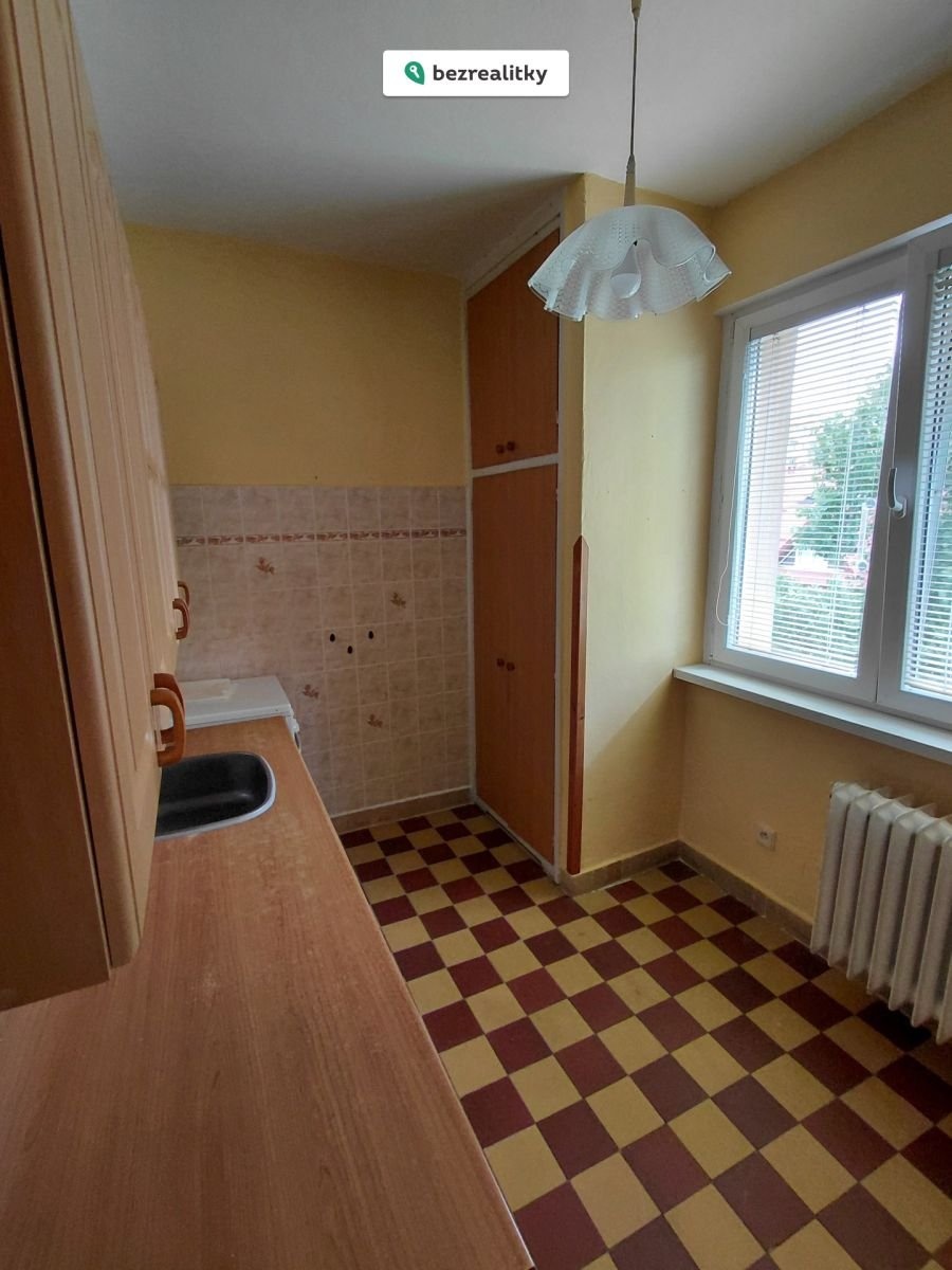 1786810819-akcsznpozt-8-kuchyn