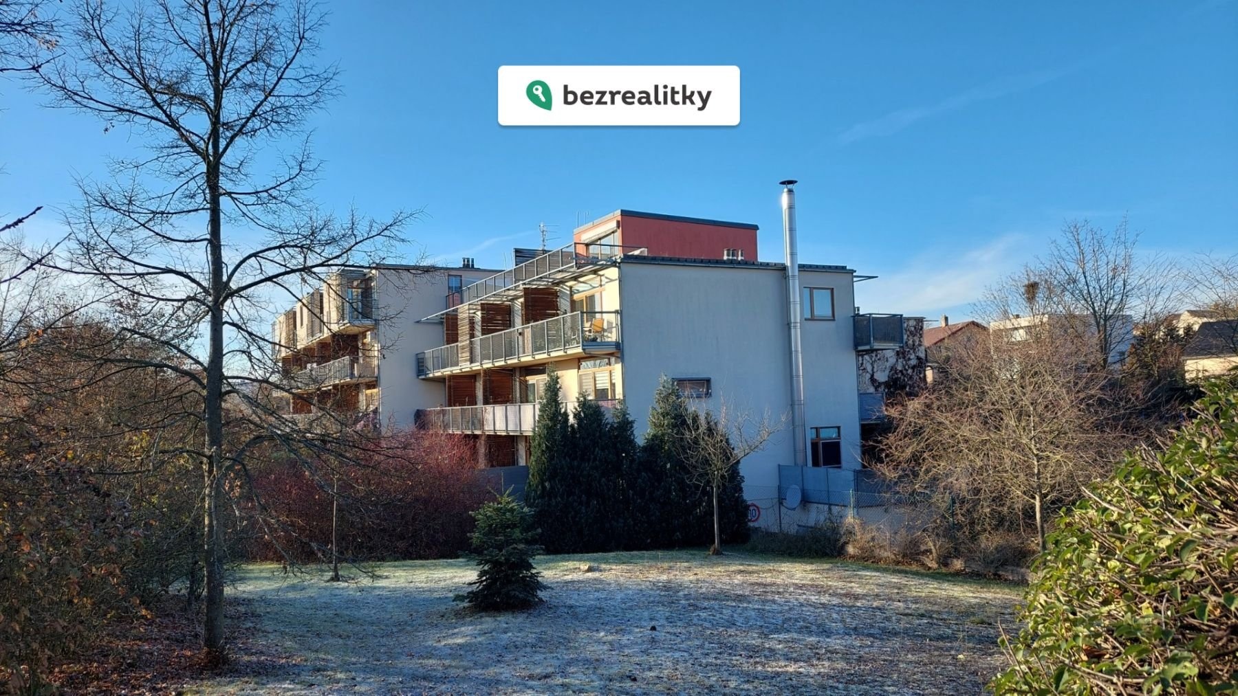 1774703329-ymwvmiviaq-20251123-141147