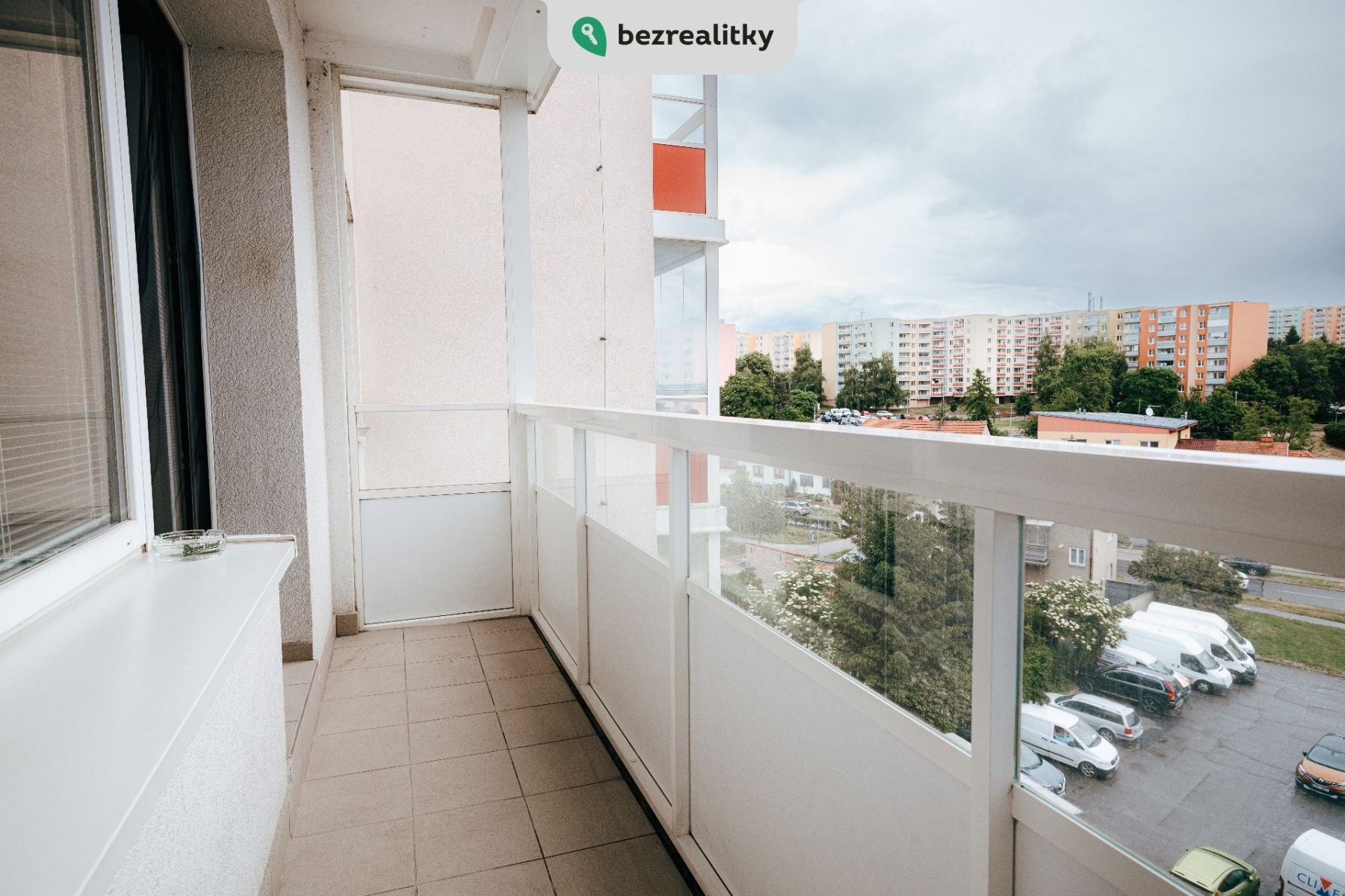 1749047903-viexgxhkdt-byt-li-27skovec-0017