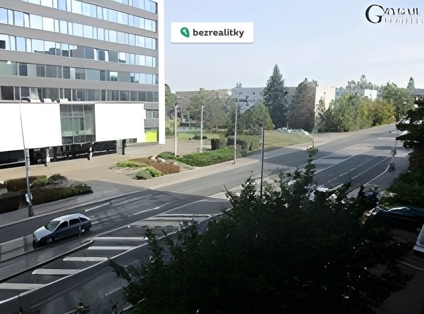 1763916327-atszzekbfx-new-enhance-photo-base-283-29