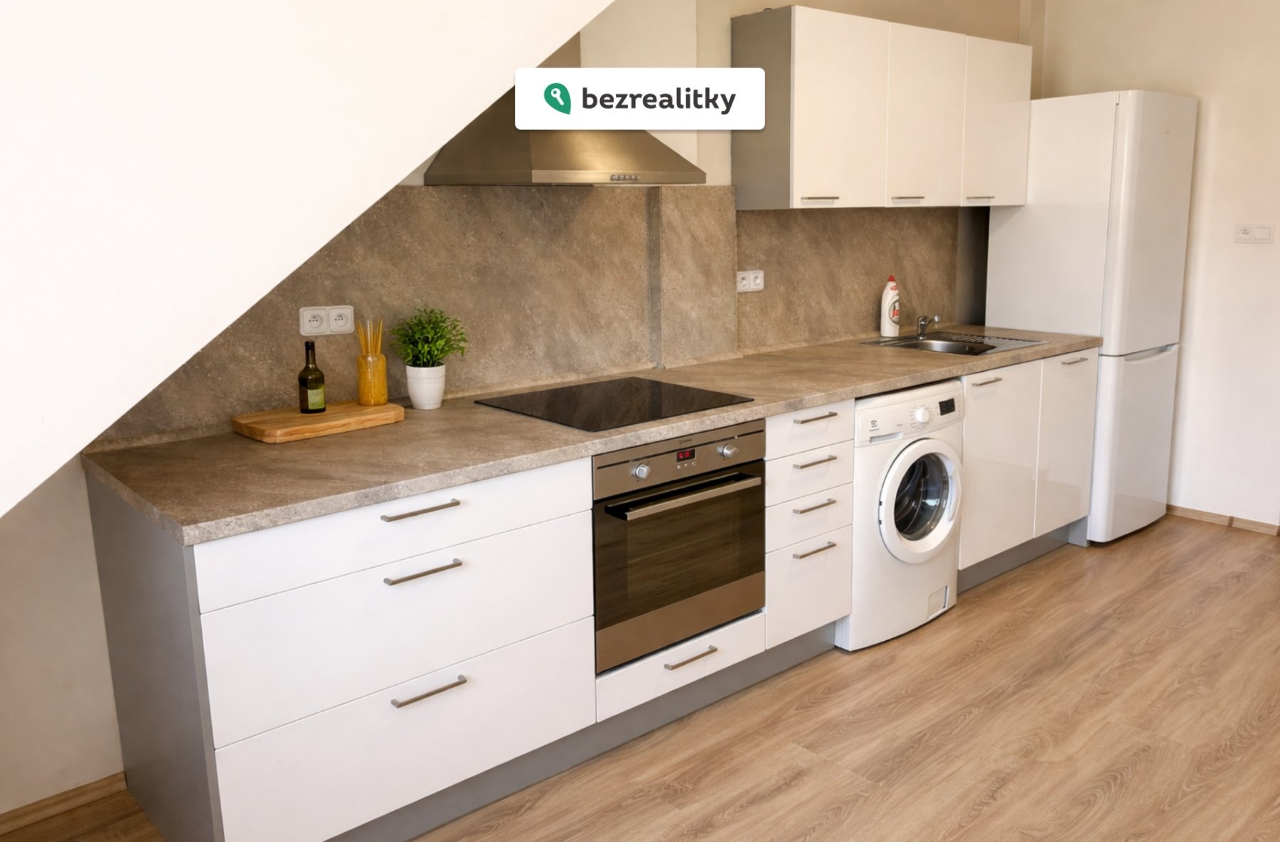 1775484743-odxympkedm-kuchyn1-3-2bkk