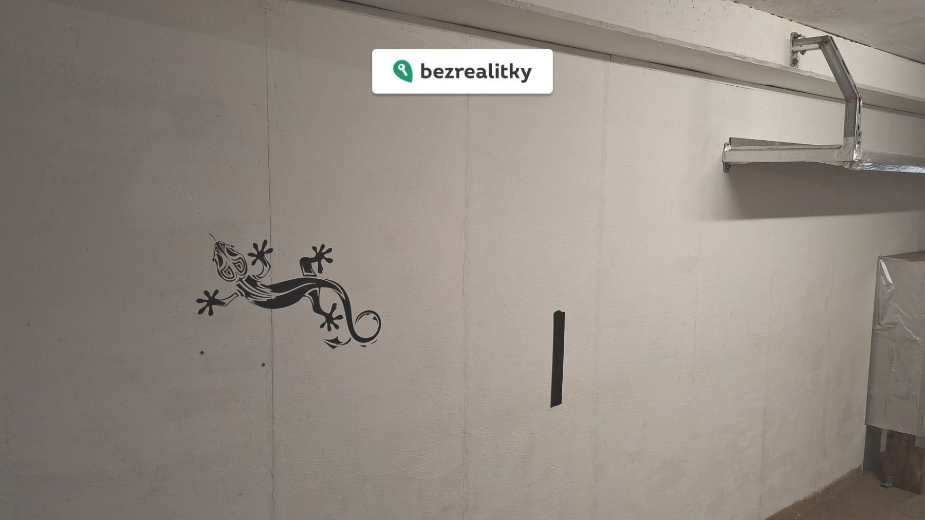 1757163878-qhirpmucwf-detail-kresby