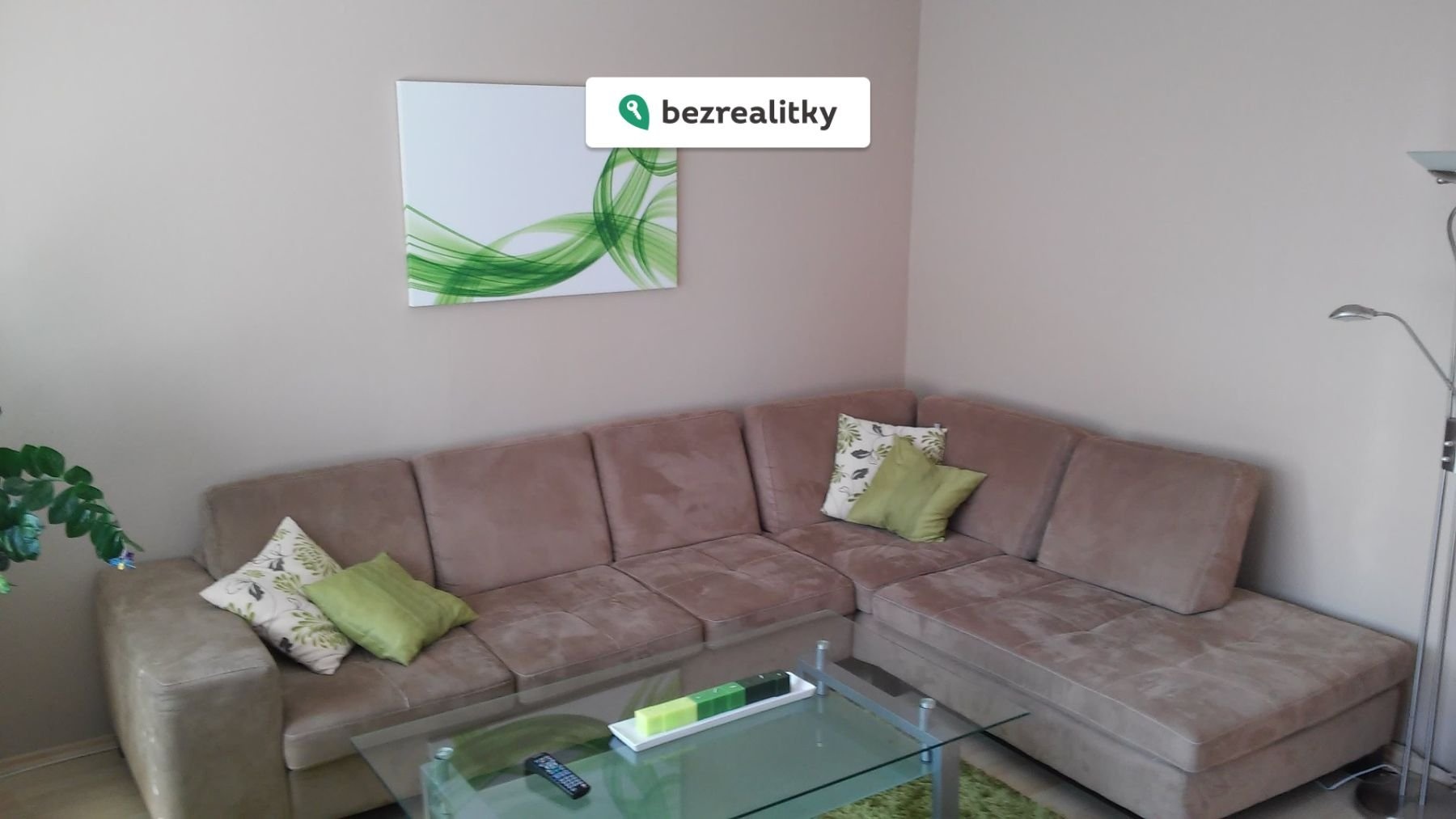 1774290162-iswrdfdryx-20150718-092720