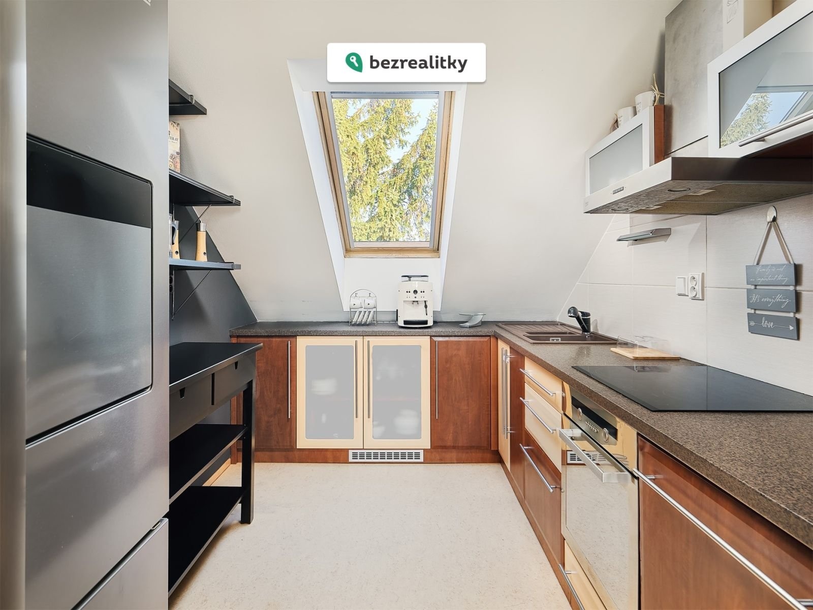 1774599409-gnhuvfhifk-6