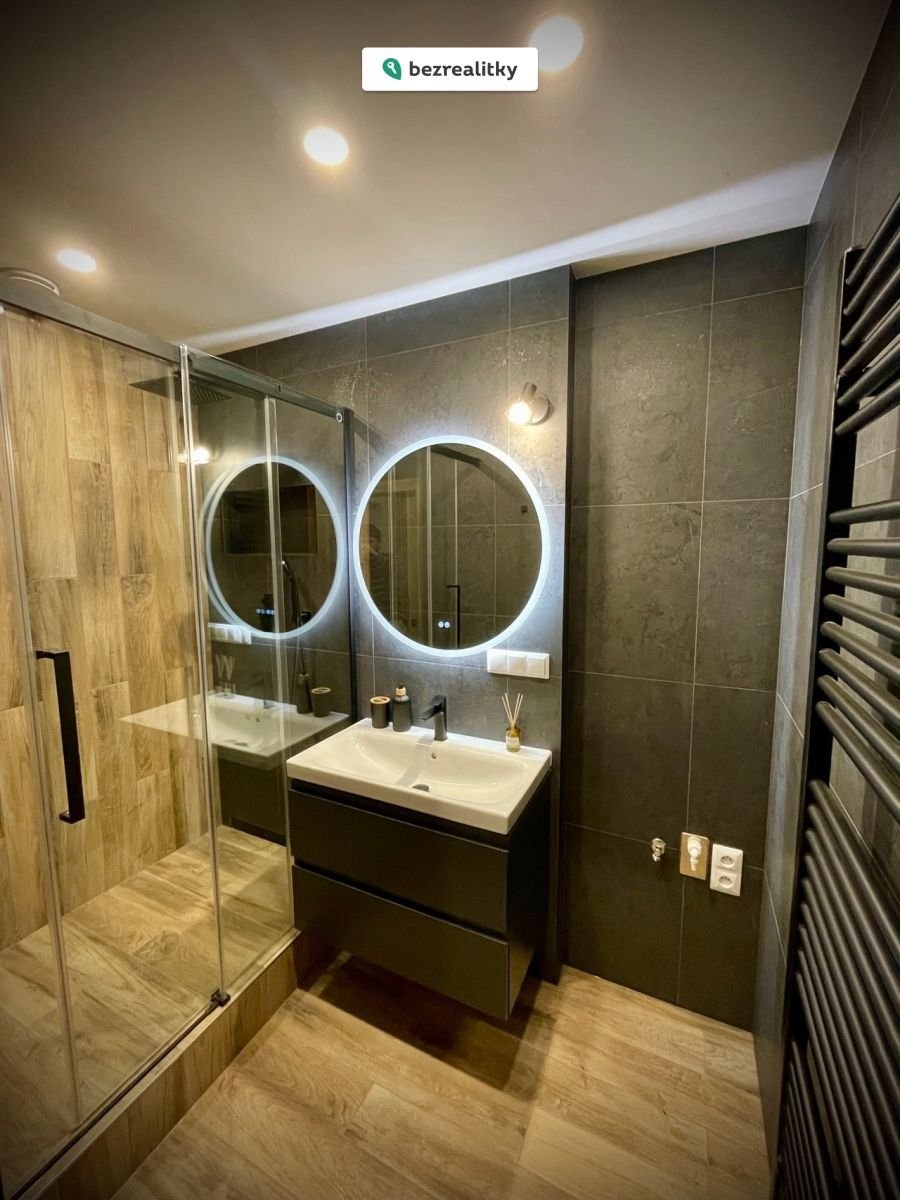 1773263253-vuzyfoxksm-img-2951-1-jpg-compressed