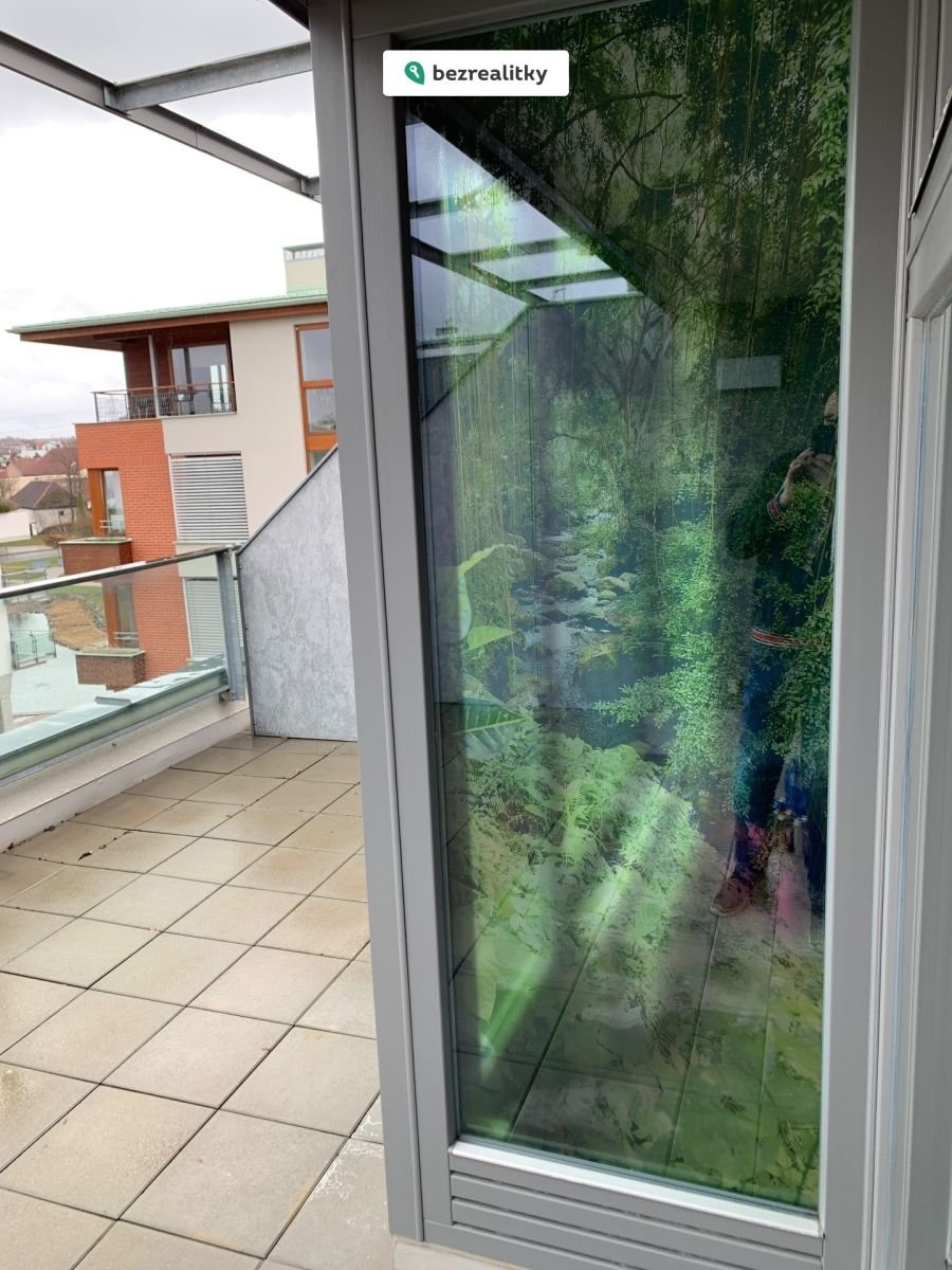 1761896008-ahduwwdenr-img-7936