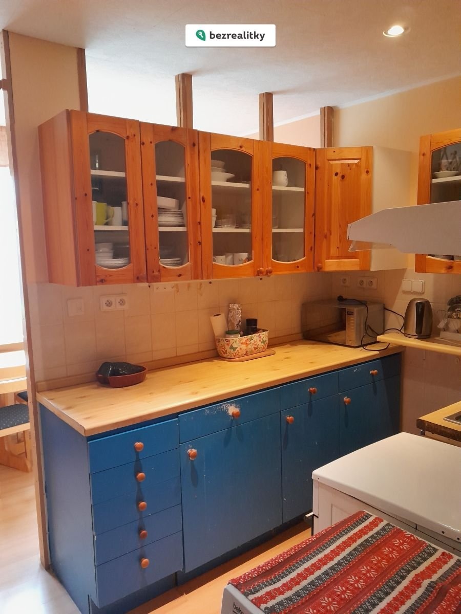 1760371305-wcaemmstue-20251012-100202