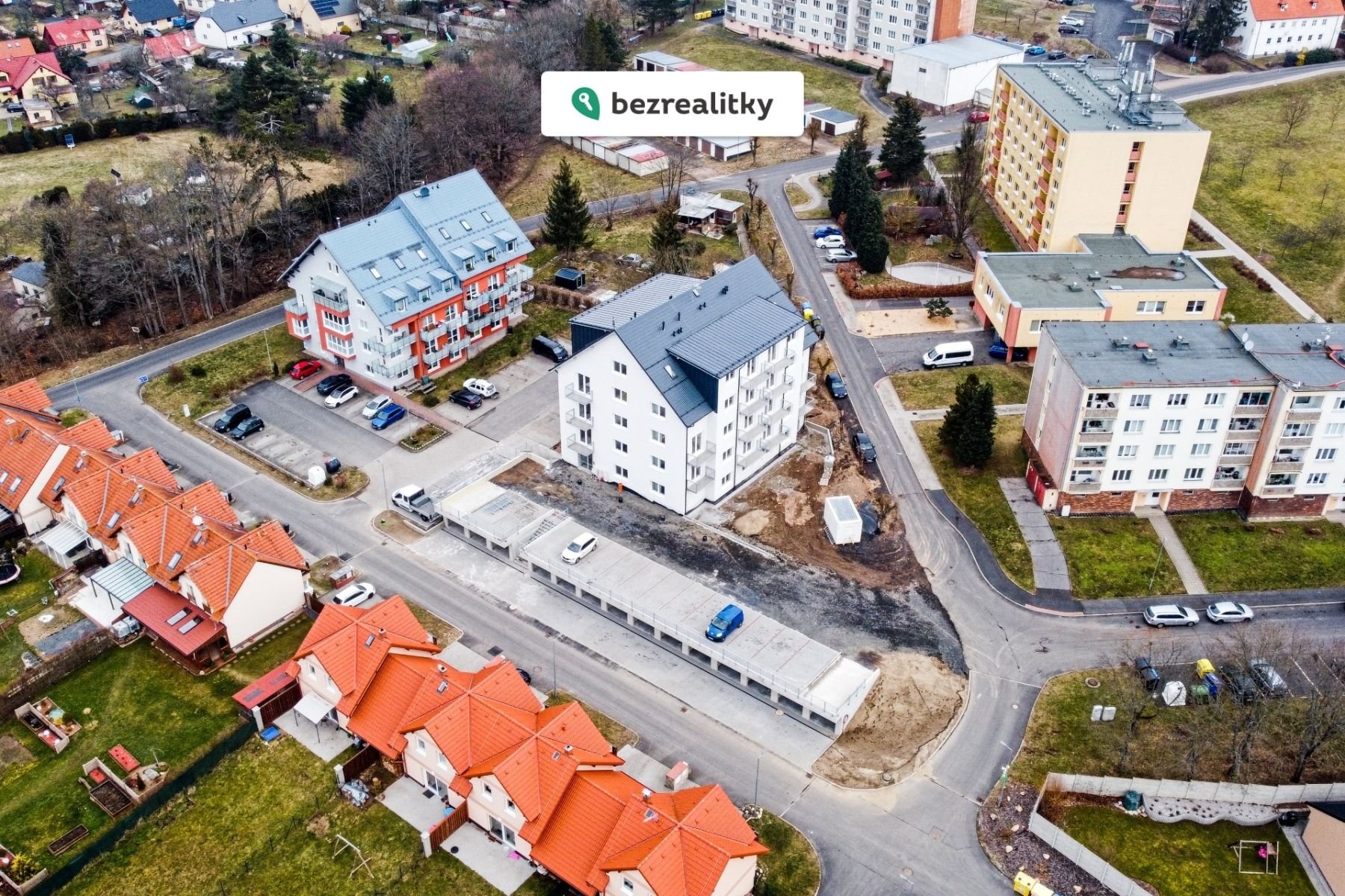 1760086111-bhezmnxhlf-dji-0043