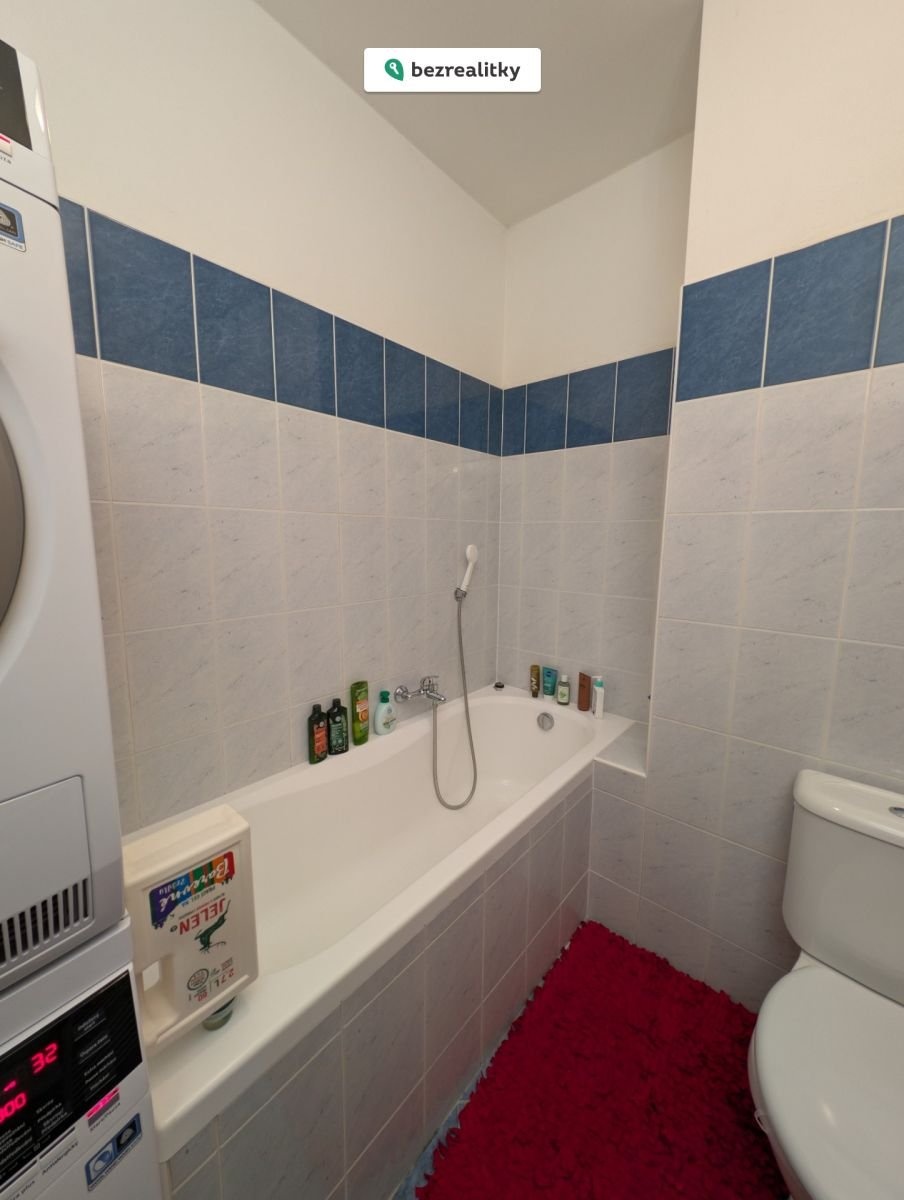 1762989823-ivbseakrsa-pxl-20251108-141147229