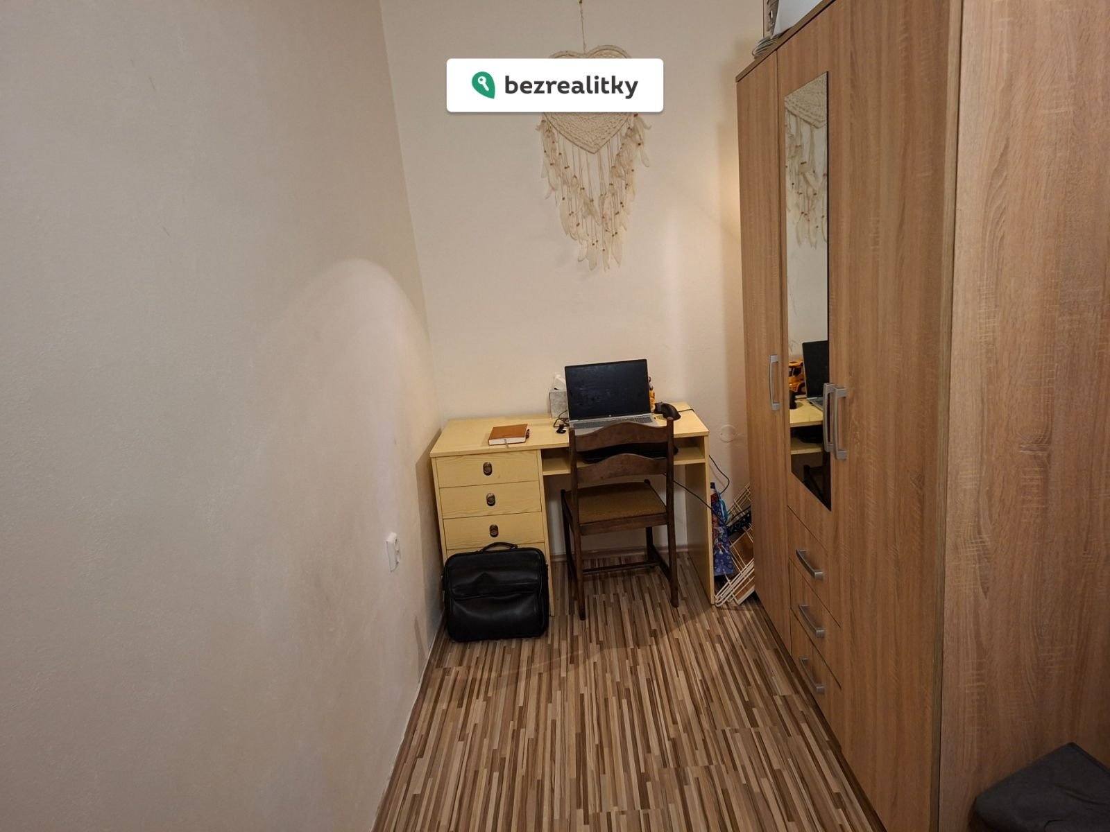 1774628204-jgapwwyend-1000007799