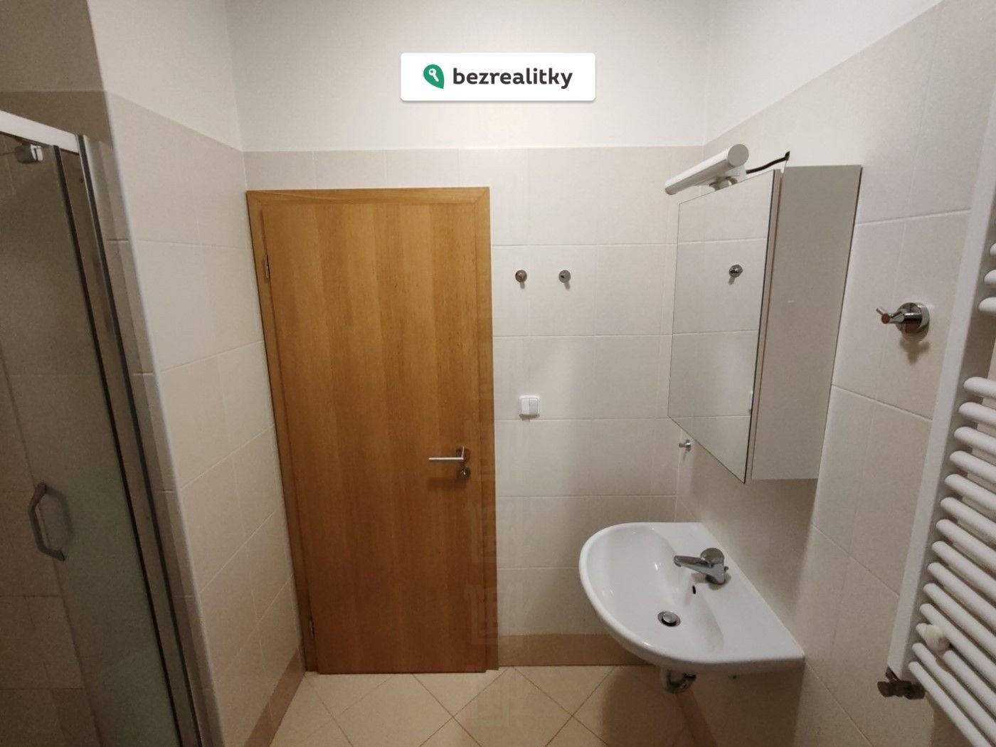 1761405554-zhwqclgmxt-foto-11