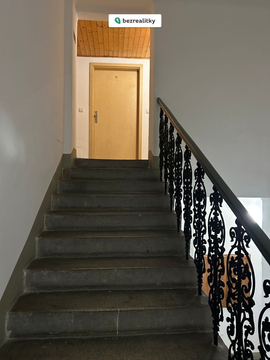 1760615741-ebkjvlnbxw-img-5243
