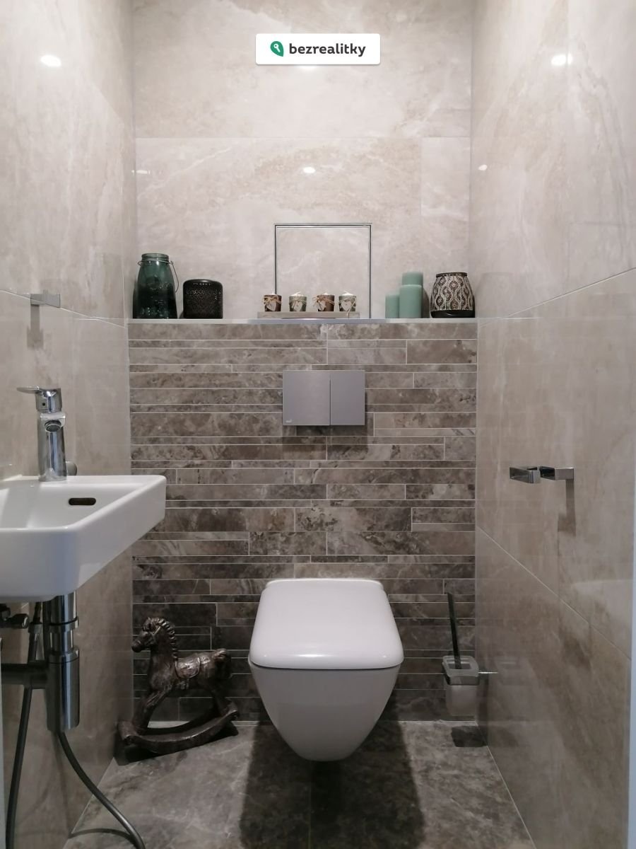 1762623415-owjytldamd-wc