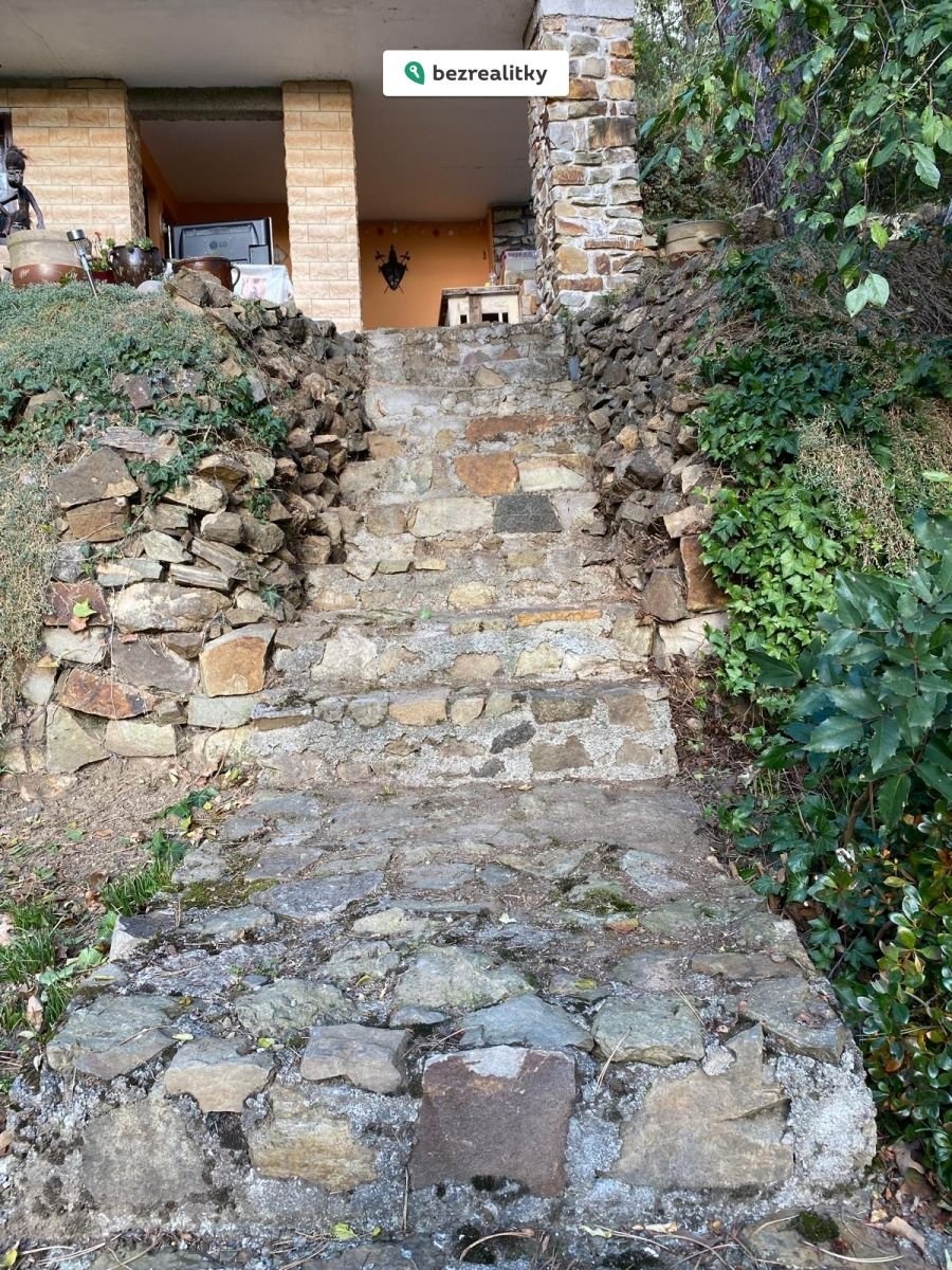 1775671637-awcqdzrhfu-abfe981e-e007-40aa-af86-e358