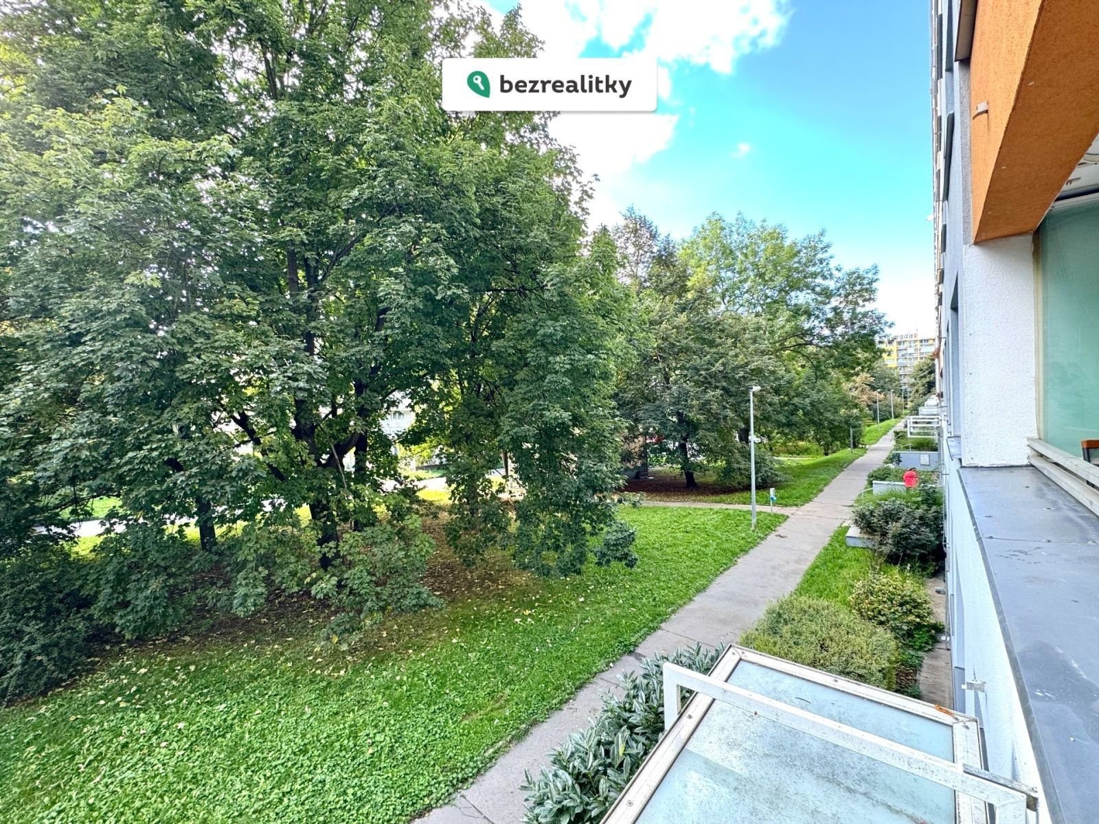 1761774724-unkhineomo-img-8911