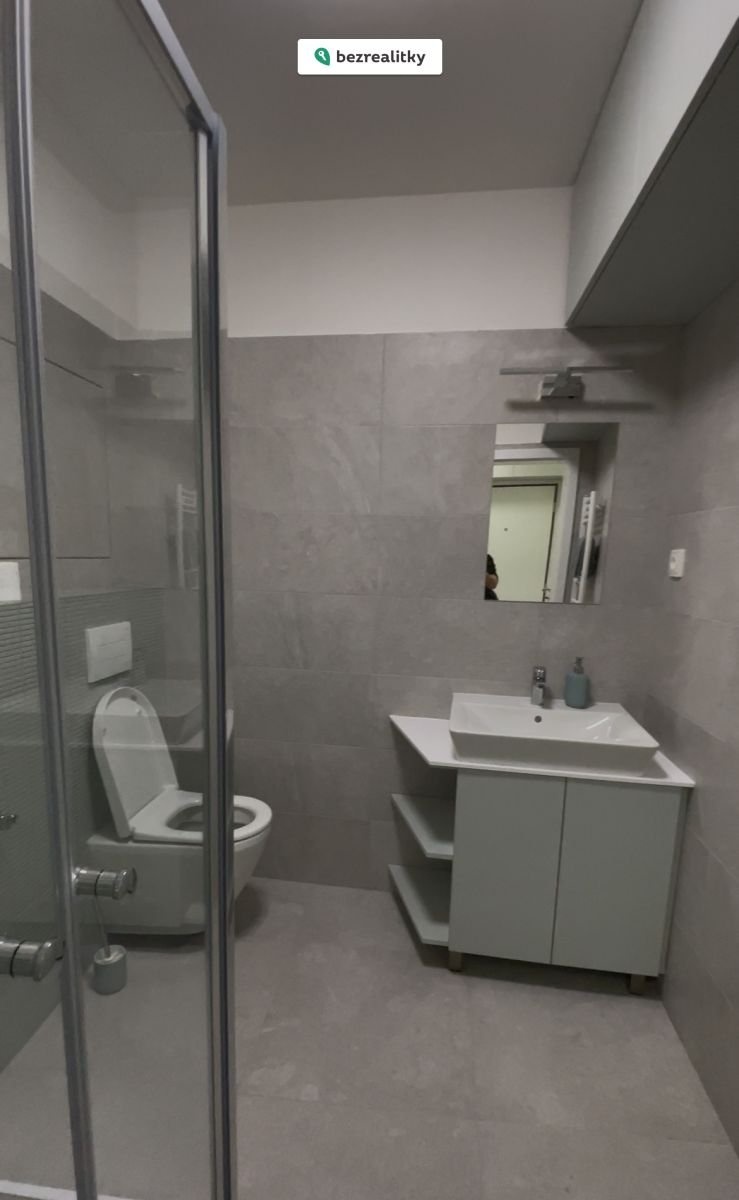 1754462682-uerwgbabsn-img-0922