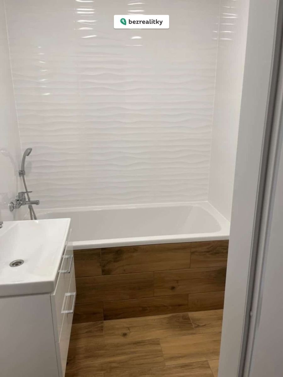 1774715737-jvlmpllphw-ed104b4b-1e72-4f0d-a187-cf7d