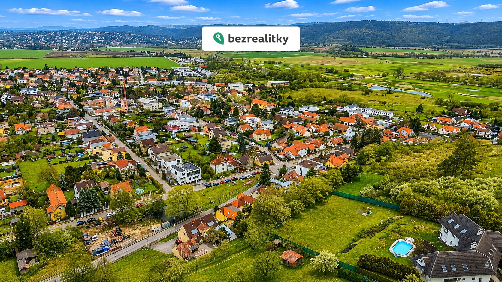 1779783920-a-wide-high-resolution-aerial-panoramic