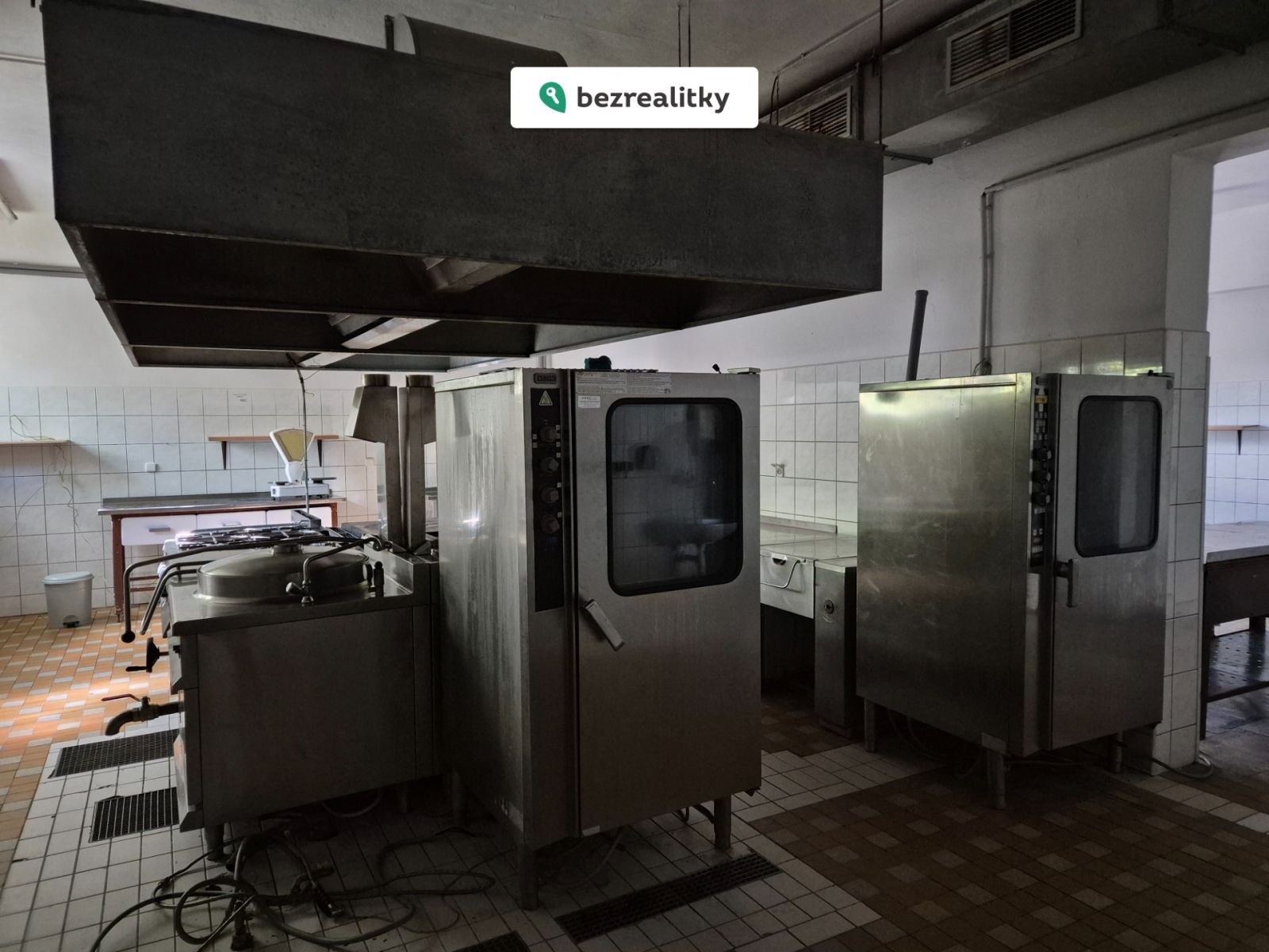 1759671791-vgcahhfhvr-20251003-124220