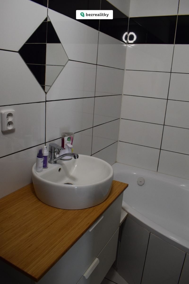 1775296894-uwdrlfzugd-dsc-0017