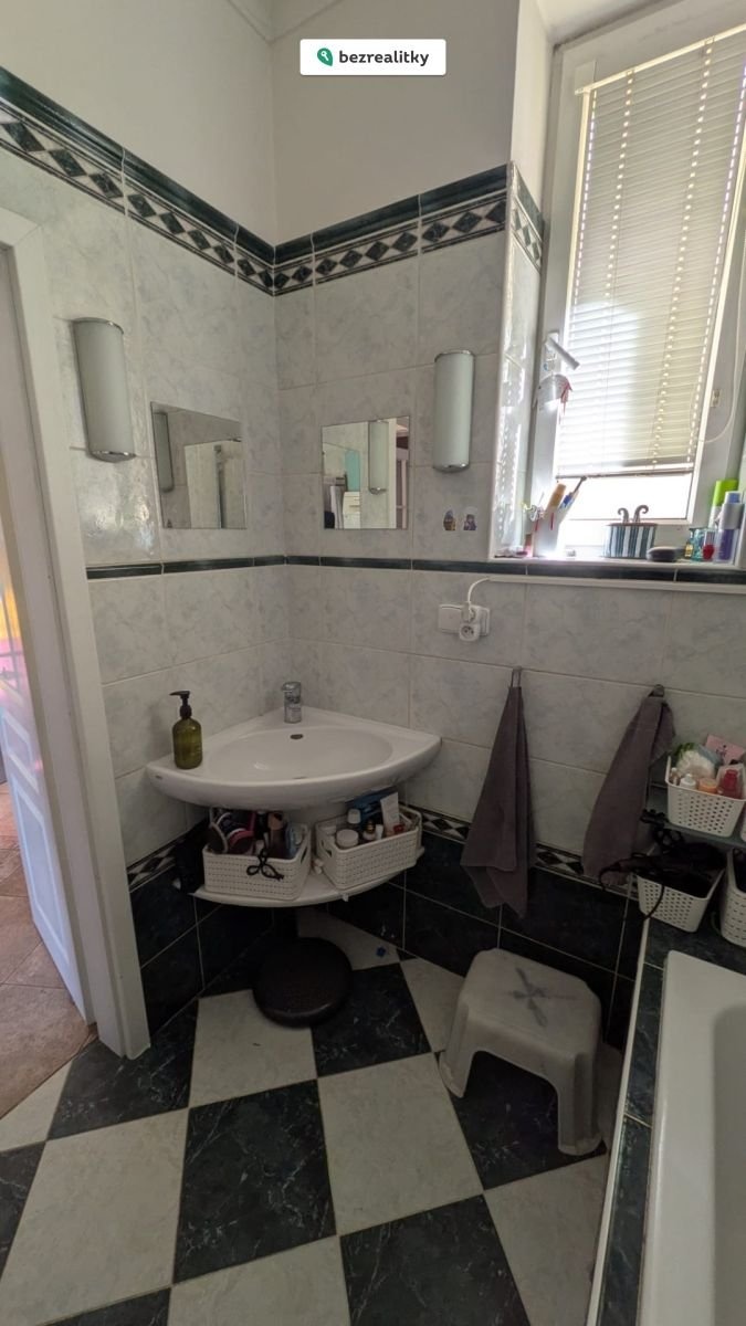 1775994193-kfdlfsiuap-1000050319