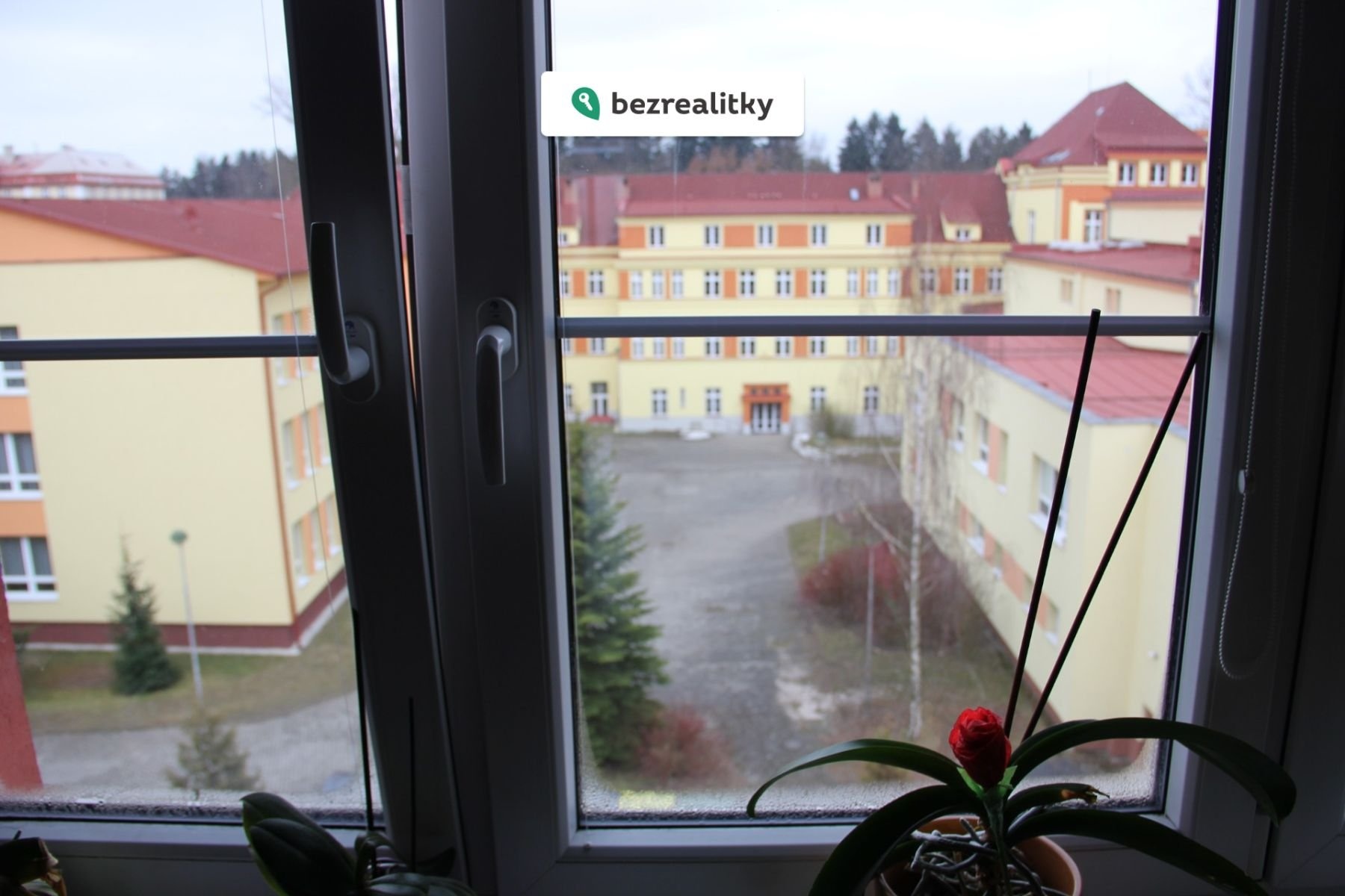 1756839548-dokszbzdoo-12