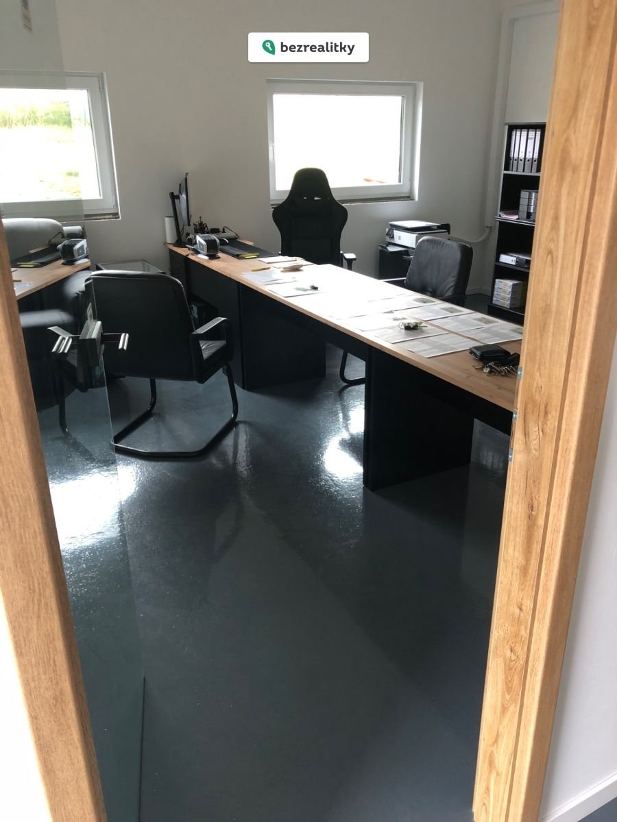 1775560135-rzjmgtyaaf-img-0211