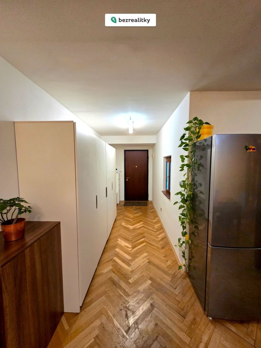 1774823586-hxqdjlbukm-1000081212