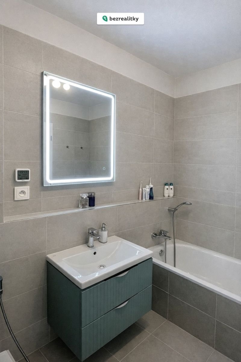 1770971997-dubfgcgvoj-8