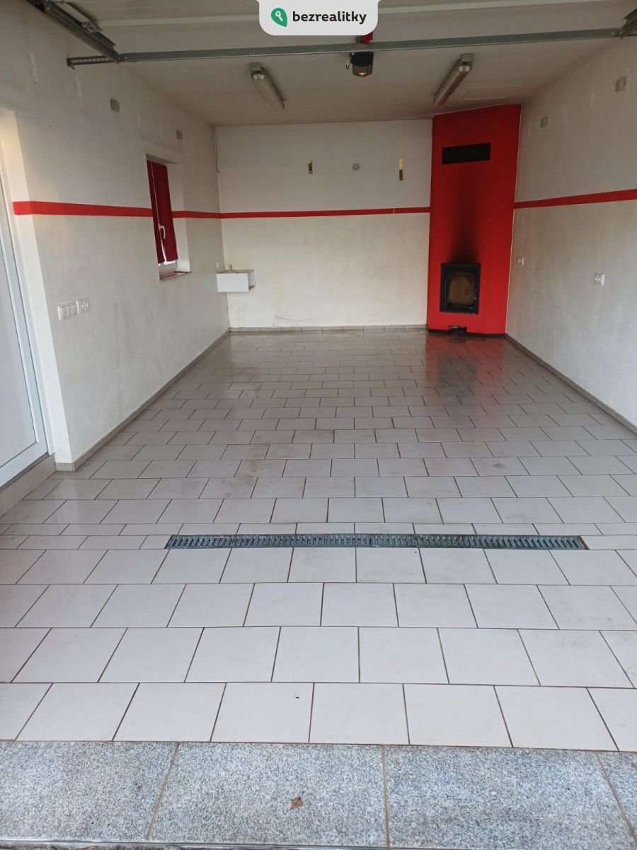 1748856698-bjyvvxzthq-whatsapp-image-2024-02-05-at-18-39-20