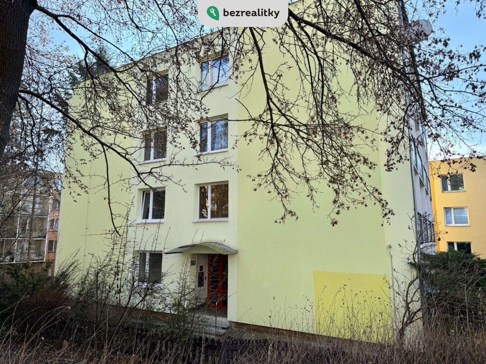 1747659472-prpfhtaplq-2vchod-zvonka