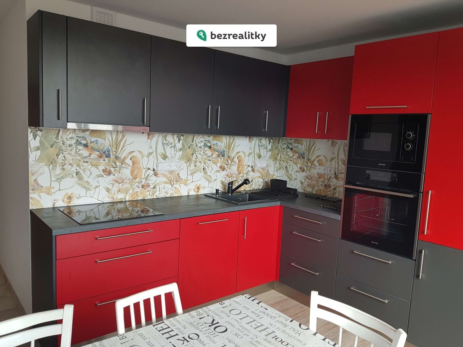 1760822280-oeirrhsivi-kuchyn-c4-9b1