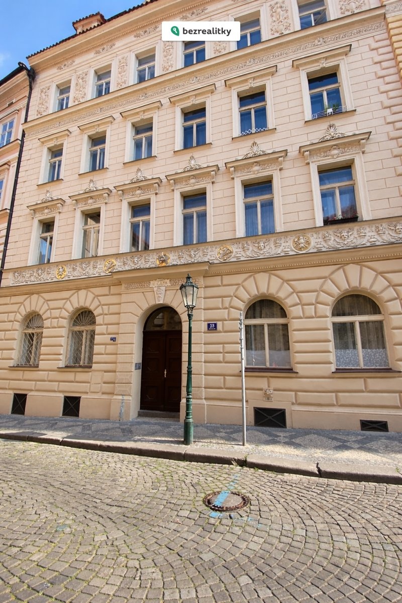 1774816120-eiobwhayji-d-c5-afm1