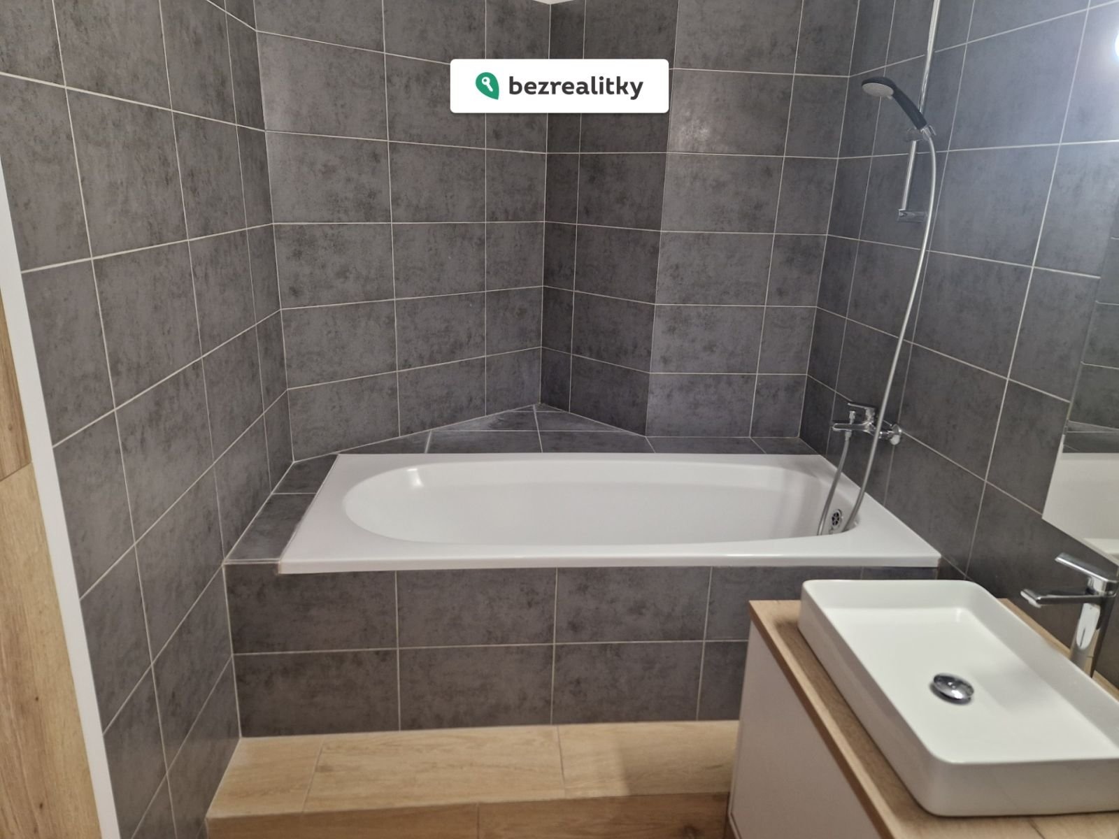 1770715619-knlcagwtta-20260201-110626