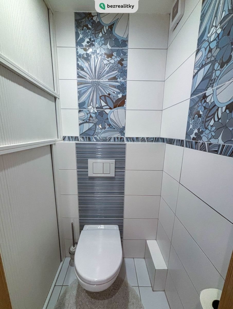 1746394800-gmuptmecvh-photo-0815