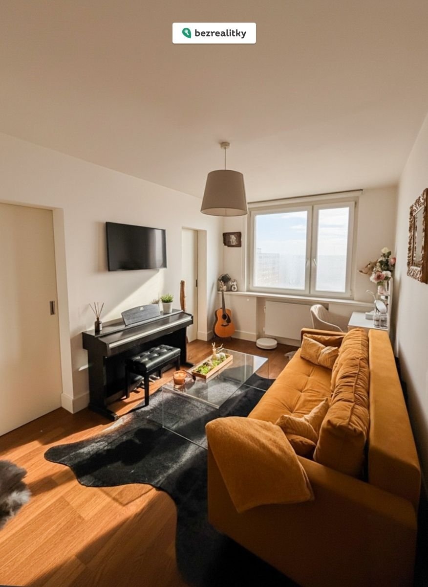 1764542628-qneovjxnmh-4