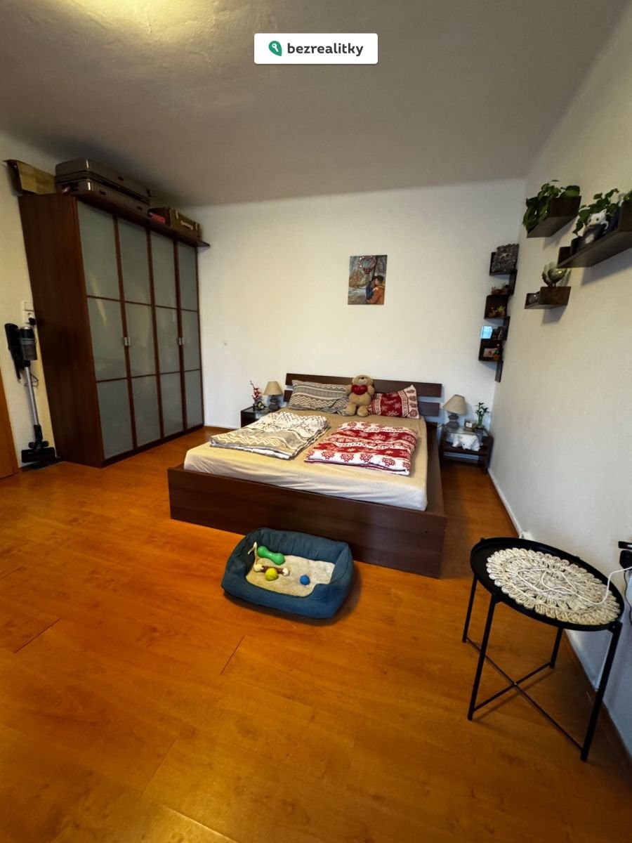 1763471122-doikbtrdlm-img-6556