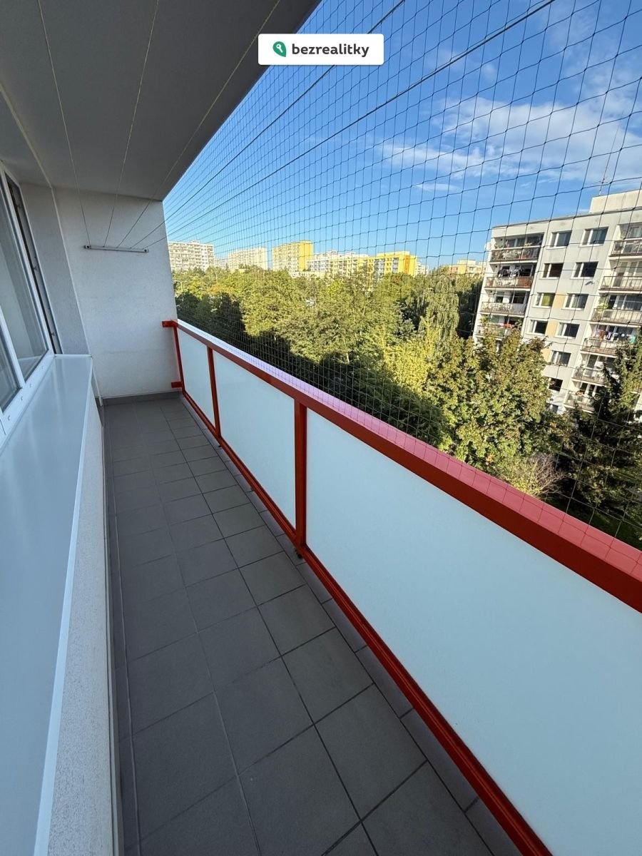 1758262930-gihtmzlfqf-photo-2025-09-16-20-42-34
