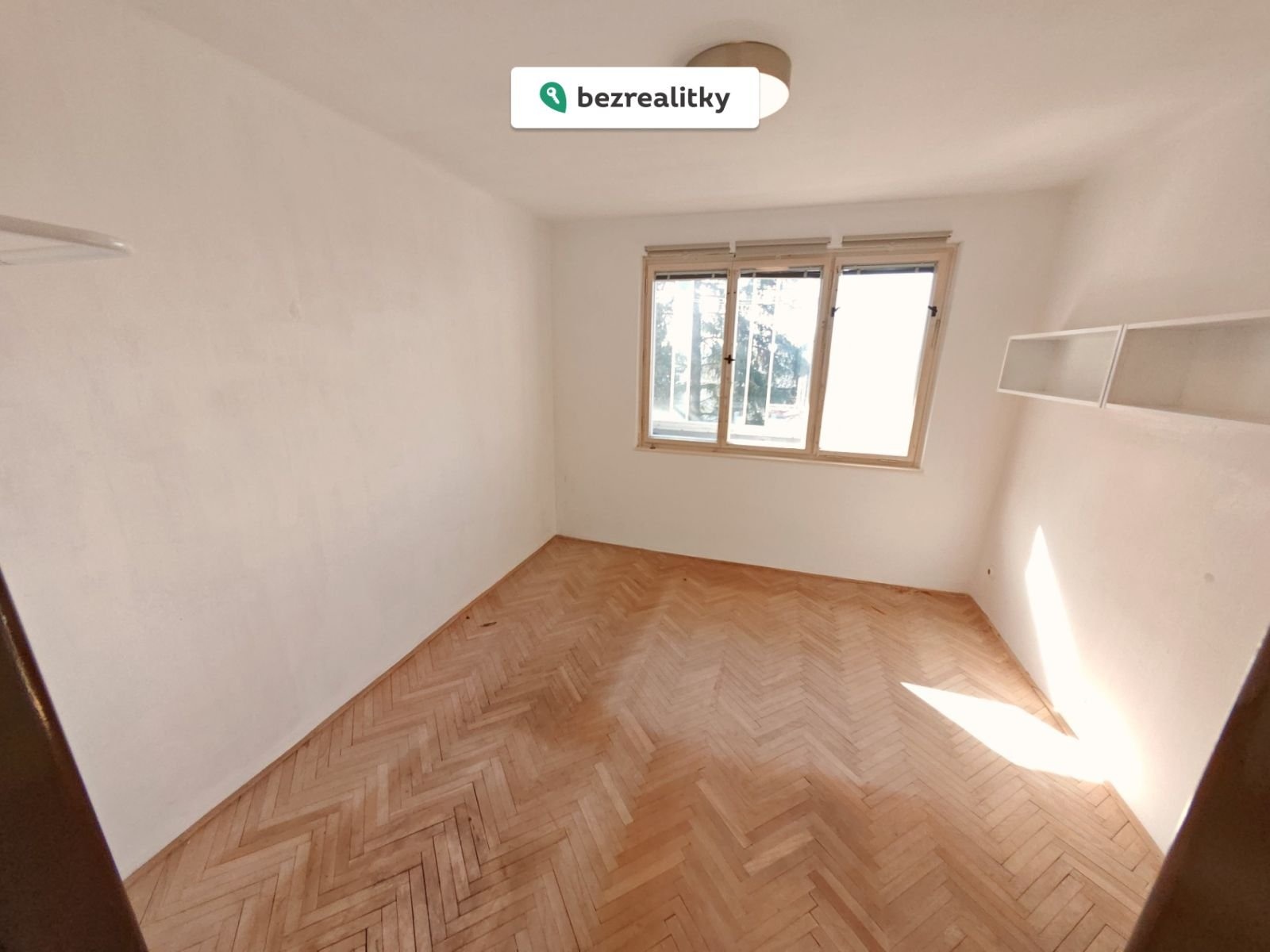 1772287487-vwusguosye-1000030251