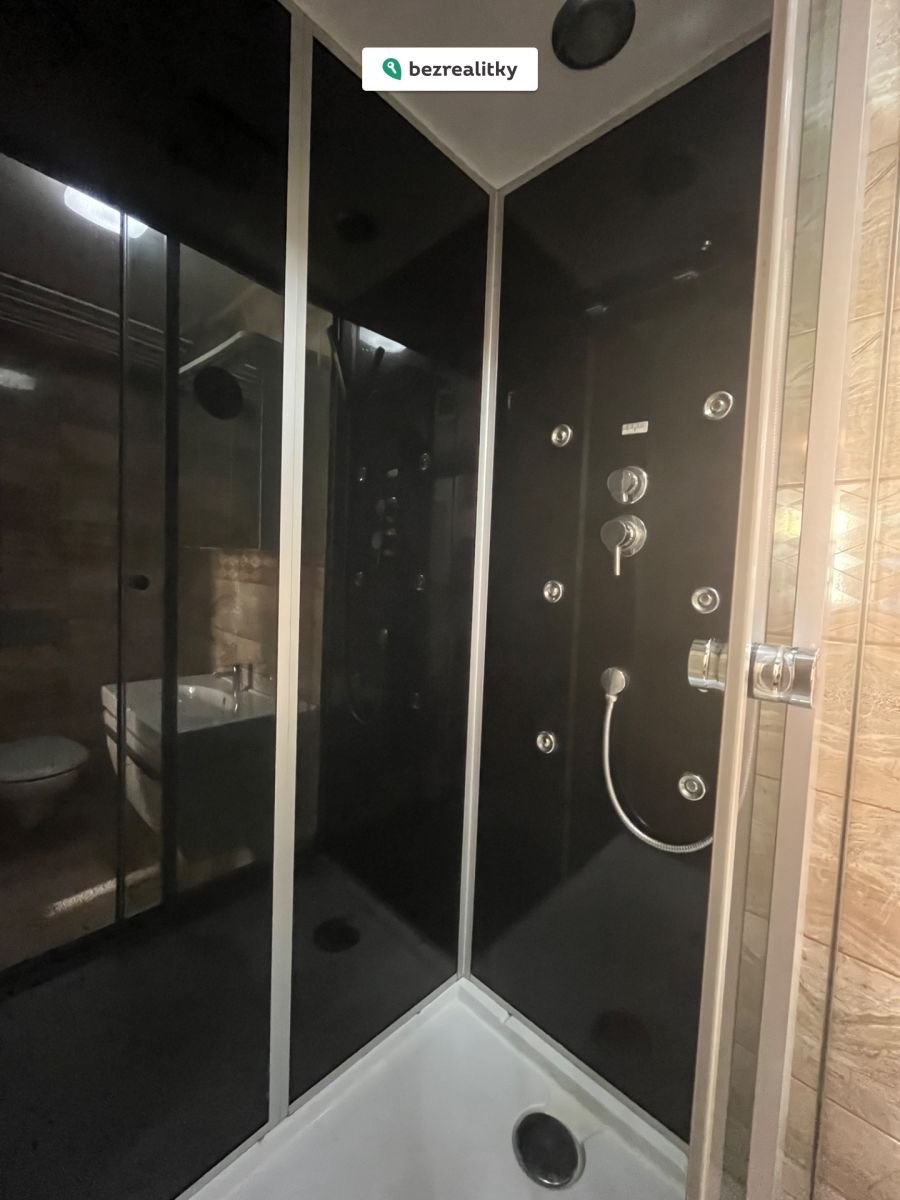 1756368631-nvfkpebjcl-img-1280
