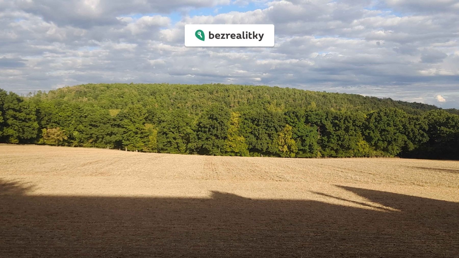 1764015530-mjiqlbajjx-20250824-182329