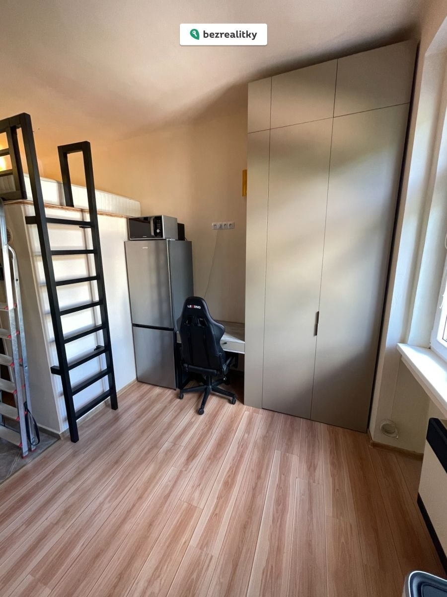 1759945109-xhohhpiheg-1000023453